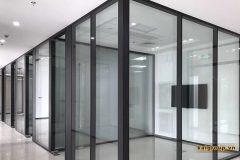 Giải pháp phân chia không gian thông minh với vách kính chống cháy