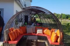 Ghế hồ bơi mây nhựa mái vòm