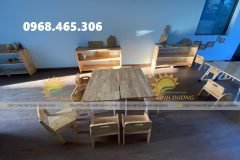 Bàn gỗ gập chân mầm non, bàn gỗ ghế gỗ mầm non