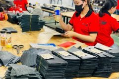 công ty chuyên sản xuất đồ da chuyên hàng xuất khẩu quốc tế
