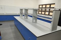TT Furniture Group cung cấp bàn thí nghiệm cho phòng lab