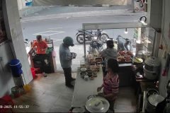 Tuyển nữ phụ quán cơm & thợ bếp - phụ bếp quán lẩu BAO ĂN Ở LẠI