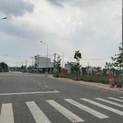 Chính chủ cần nhượng gấp lô đất 125m2 MT chính đường 15m cần tiền trả nợ