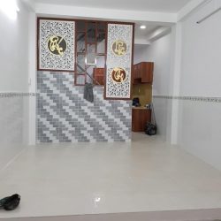 Bán nhà đẹp 3 Tầng ngay trung tâm Quận 10, đường Lý Thái Tổ