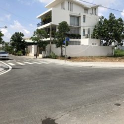 Bán gấp 100m2 thổ cư ngay cổng sân bay Long Thành, vuông vức. Giá sang sổ 980 tr