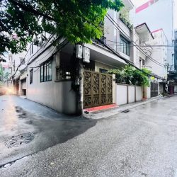 Nhà mới sẵn ở Vân Trì Bắc Từ Liêm, 45m2, oto đỗ cửa