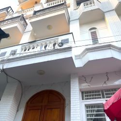 Hẻm ô tô đường Phan Huy Ích P12 Gò Vấp, DT 5x10m 4 Tầng, giá chỉ 4.8 còn giảm