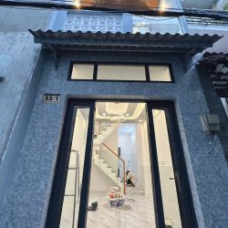 Nhà hẻm đường 13A,Bình Hưng Hòa A,Bình Tân dt 24m2 1 lầu 2pn 2wc giá 2,75 tỷ