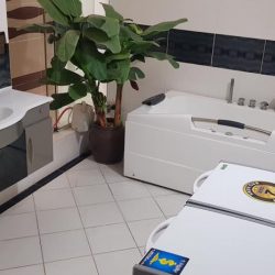 Bán nhà Láng trung tâm quận Thanh Xuân kinh doanh tấp nập 55m2, MT 6m 6 Tỷ