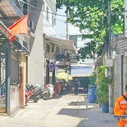 BÁN NHÀ CŨ 1 LẦU MT HẼM VÕ THỊ NHỜ QUẬN 7