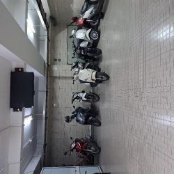 Bán 240M mặt phố huế siêu hiếm tặng nhà hai bà trưng