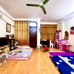 Bán nhà bạch mai dân xây 5 tầng ở ngay hai bà trưng