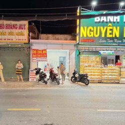 CHO THUÊ NHÀ NGUYÊN CĂN MẶT TIỀN ĐƯỜNG NGUYỄN ẢNH THỦ – VỊ TRÍ KINH DOANH ĐẸP