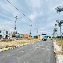Bán gấp đất khu công nghệ cao Giang Điền, sổ riêng thổ cư 100% mặt tiền đường