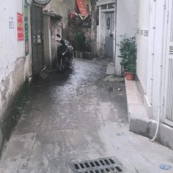 Hàng hiếm khó tìm , nhà đẹp ngõ gốc đề .