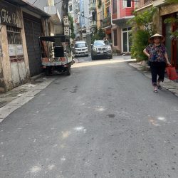 Bán 90M mặt phố yên lạc tặng nhà hai bà trưng