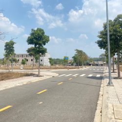 Chuyển nhượng gấp lô đất nằm ngay mặt tiền DT769 nối vào cổng sân bay long thành