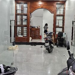 Bán nhà bạch mai 4 tầng lô góc ô tô kinh doanh hoàng mai