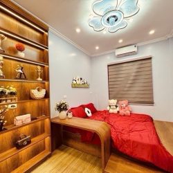 Bán nhà mai động 4 tầng long lanh nội thất 5* lô góc ô tô tránh kinh doanh HM