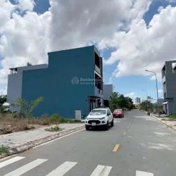 Cực Ngộp ! Cắt Lỗ Sâu 400Tr Lô 93m2 MT Bưng Môn Giá 1tỷ750 Ngay QL51 Cách SB 5km
