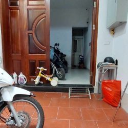 Bán nhà minh khai 3 tầng 5PKK dòng tiền 25Tr tháng ngõ thông hai bà trưng