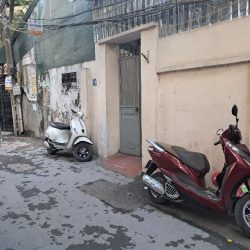 Bán 124M trường chinh tặng nhà lô góc ô tô tải tránh đống đa