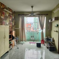 CHO NỮ THUÊ 01 PHONG  Ở TẠI CĂN HỘ  CHUNG CƯ NGUYỄN ÁN-P11-Q5.TPHCM
