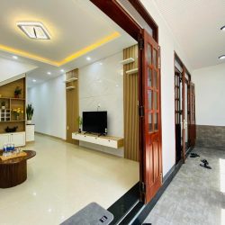 Trung Tâm Hải Châu 2 mặt kiệt 3m, cách Ng.v.linh50m,CHỈ 35tr/m2. Tặng Nội Thất. Nhà Mới Bao Ngập. chinh chủ