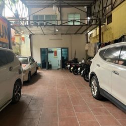 Bán 188M kim ngưu tặng nhà ô tô tránh kinh doanh hai bà trưng