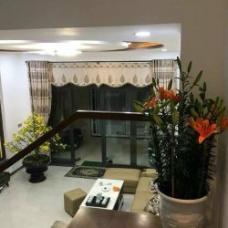 NHÀ MẶT TIỀN NGŨ HÀNH SƠN, BÊN CẠNH ĐẠI HỌC KINH TẾ, THUẬN LỢI VỪA Ở VỪA KINH