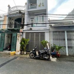 Nhà hẻm Lê Văn Quới, Bình Hưng Hòa A dt 68m2 2 lầu 4pn 4wc giá 6,5 tỷ