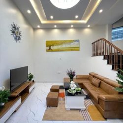 BÁN NHÀ MỚI ĐẸP 2 MẶT THOÁNG 40M 4T MT6 4 TỶ ĐỘI CẤN BA ĐÌNH VÀO Ở NGAY