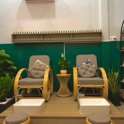 Ghế mây làm nail