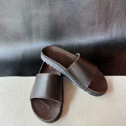 Xưởng sx giày dép da bò,nhập sỉ giá tận xưởng, kh qua trung gian