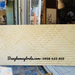 Cót tre làm vách trần trang trí