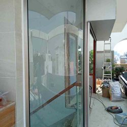 Cửa kính cường lực - mẫu cửa kính cường lực đẹp nhất 2021