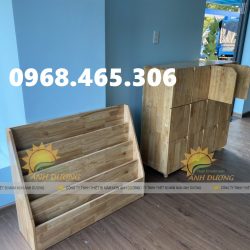 Kệ sách mầm non bằng gỗ, kệ đồ dùng mầm non