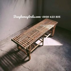 Băng ghế chờ mây tre