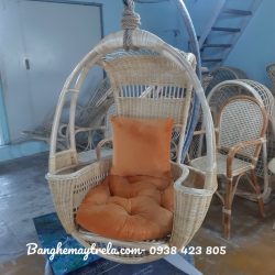 Ghế xích đu mây tre