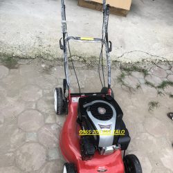 Máy cắt cỏ tự hành, cắt cỏ sân golf, cắt cỏ sân công viên Yikito 1668.