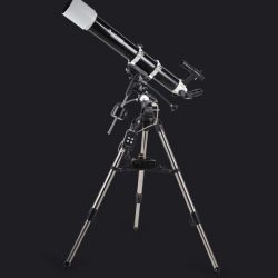 Kính thiên văn Celestron 90F900EQ Deluxe