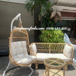 Bàn ghế mây kèm xích đu decor phòng khách