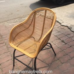 Ghế mây tự nhiên chân sắt hiện đại