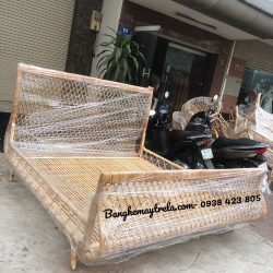 Giường mây tre đan tự nhiên