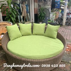 Giường tròn tắm nắng hồ bơi