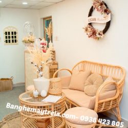 Sofa mây tay cuộn phòng khách