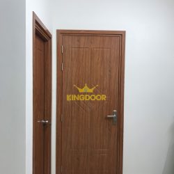 Giá Cửa Nhựa Composite, Siêu Bền
