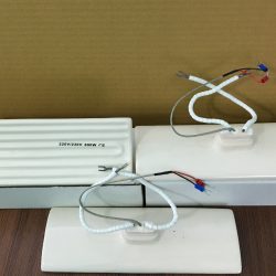 Miếng sứ chữ nhật 220V