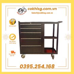 Xe đẩy đồ nghề chuyên dụng trong các garage ô tô