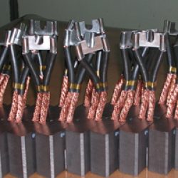 CHỔI THAN CÔNG NGHIỆP CHO CÁC NHÀ MÁY THỦY ĐIỆN, NHIỆT ĐIỆN